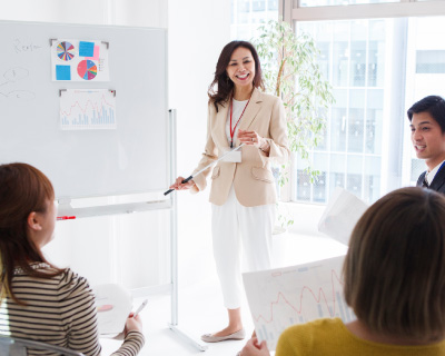卒業生チューターを起用した講座運営